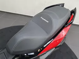 Dafra Cruisym