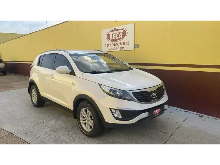 KIA Sportage Branco 6