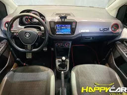 Volkswagen Cross UP