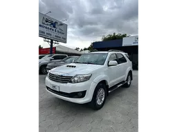 Toyota Hilux SW4