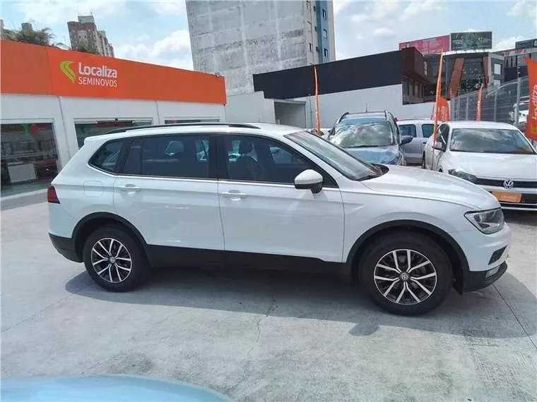 Volkswagen Tiguan Branco 5