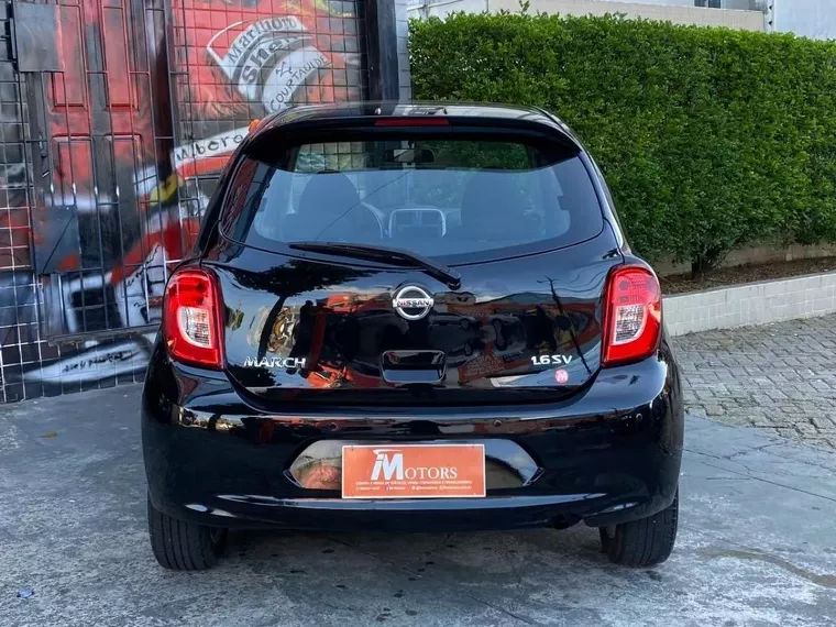 Nissan March Preto 6