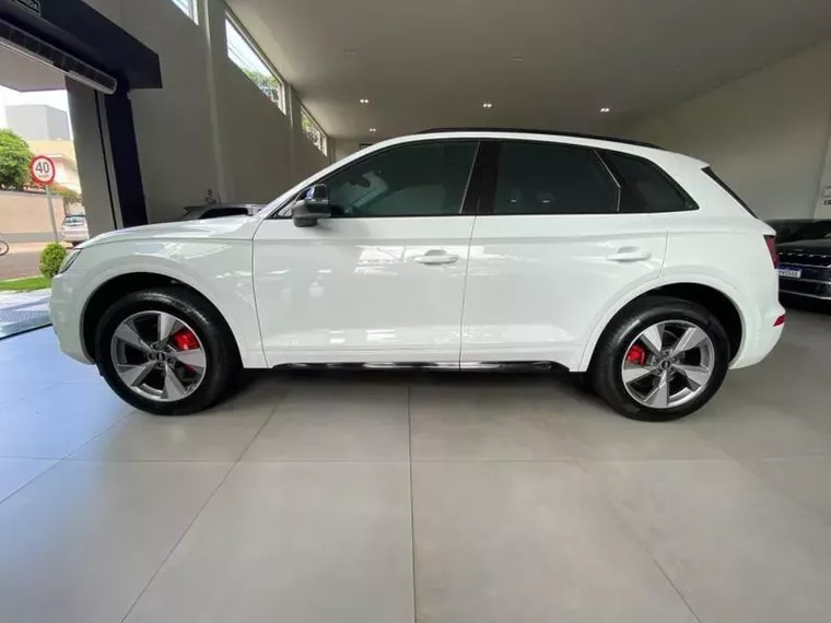 Audi Q5 Branco 11