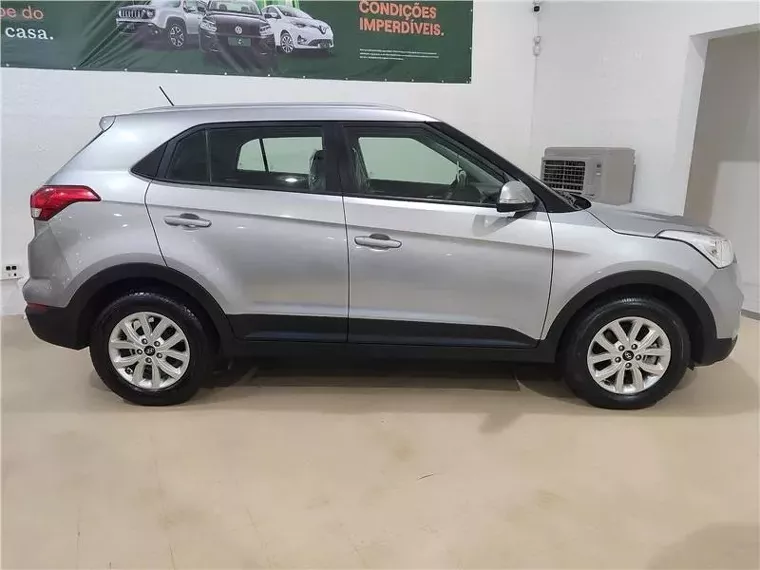 Hyundai Creta Prata 3