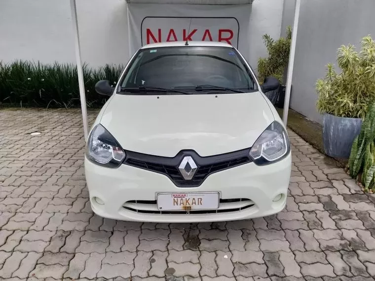 Renault Clio Branco 8