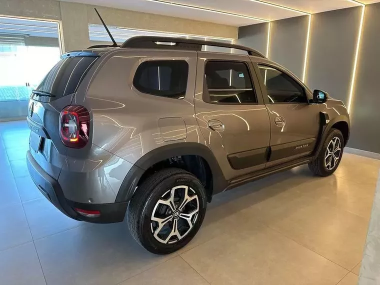 Renault Duster Cinza 2