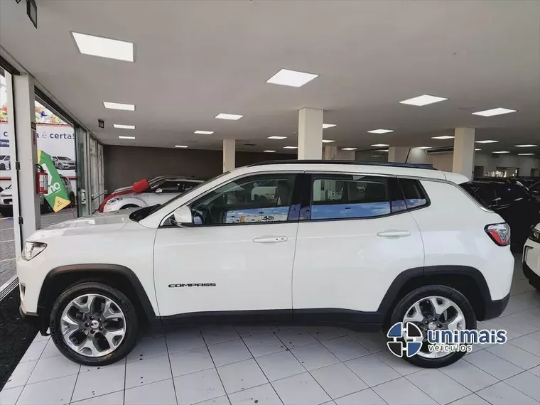 Jeep Compass Branco 13