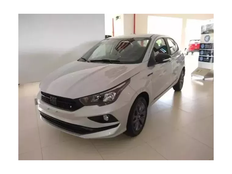 Fiat Cronos Prata 6