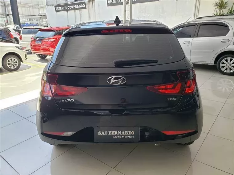 Hyundai HB20 Preto 3