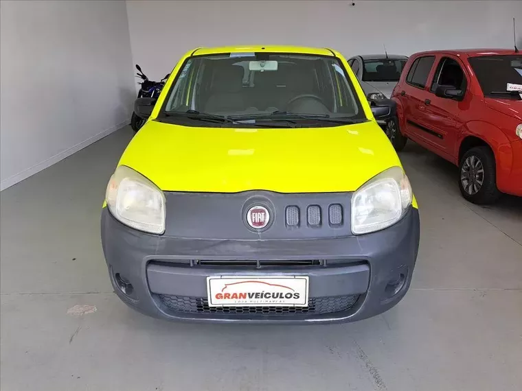 Fiat Uno Amarelo 1