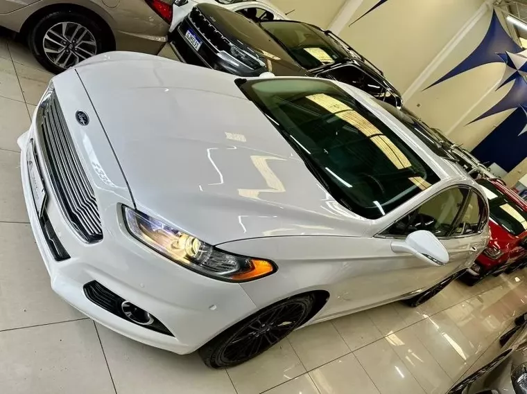 Ford Fusion Branco 2