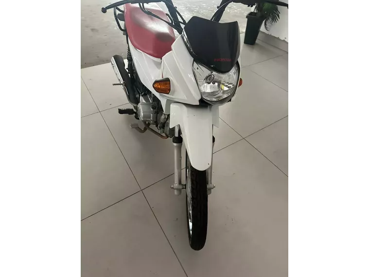 Honda Pop Branco 3