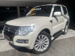 Mitsubishi Pajero Full