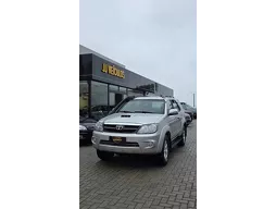 Toyota Hilux SW4