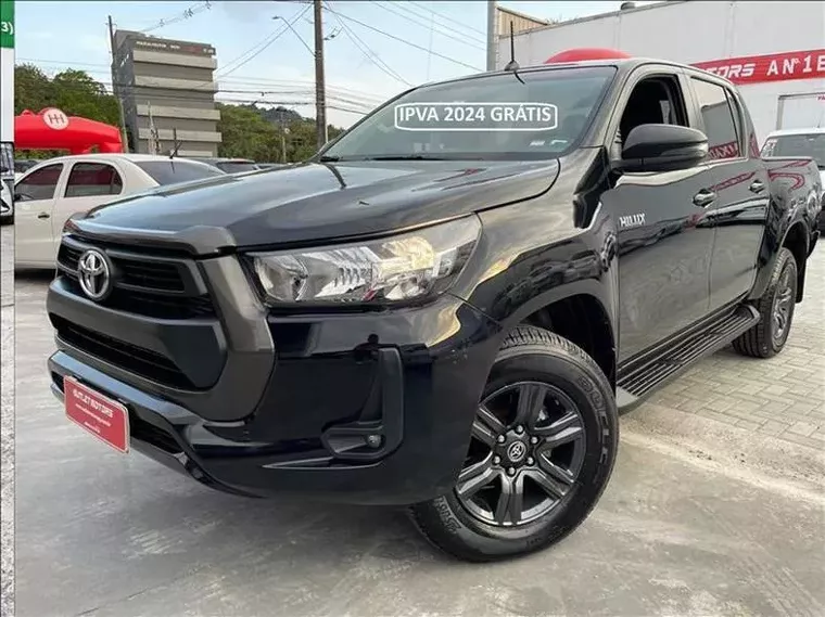 Toyota Hilux Preto 9