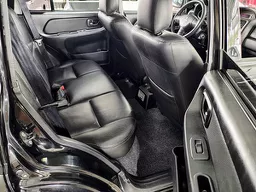 Mitsubishi Pajero TR4