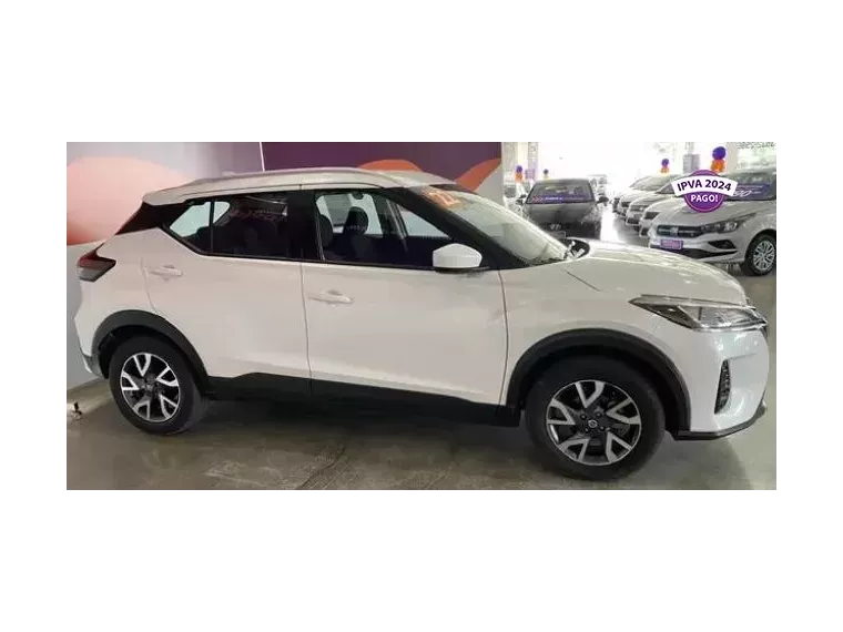 Nissan Kicks Branco 4