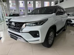 Toyota Hilux SW4