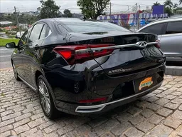 Chery Arrizo 6