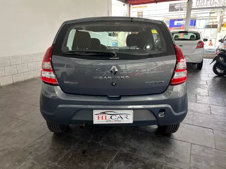 Renault Sandero Cinza 12