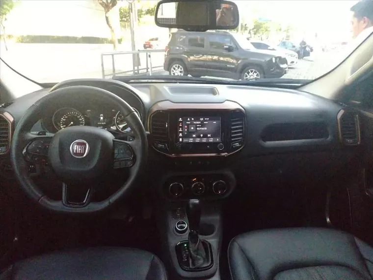 Fiat Toro Marrom 10