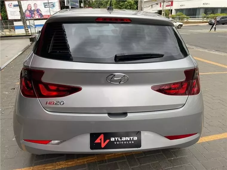 Hyundai HB20 Cinza 14