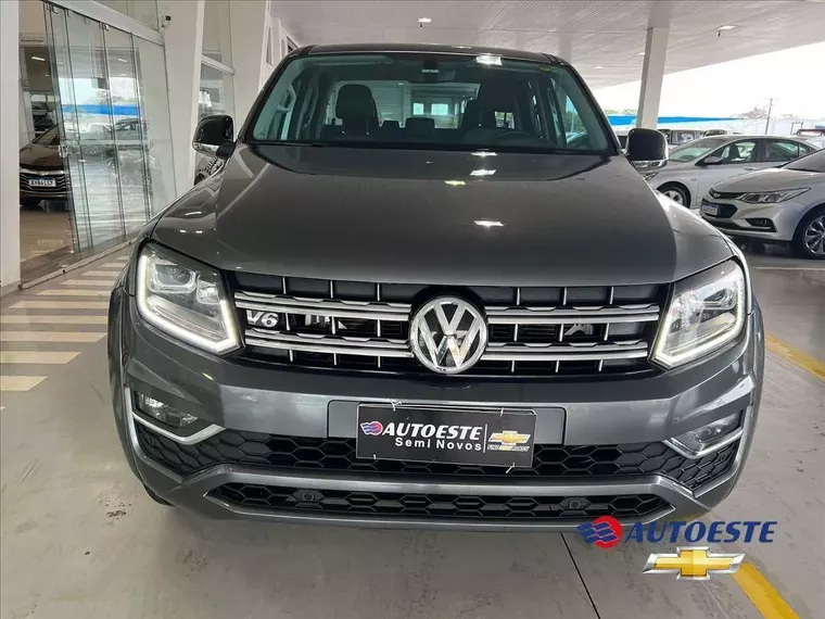 Volkswagen Amarok Cinza 6