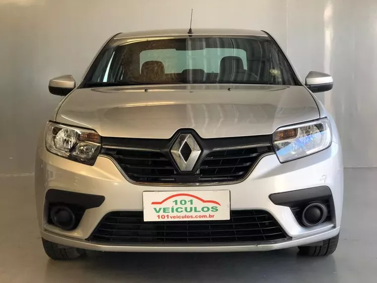 Renault Logan Prata 6