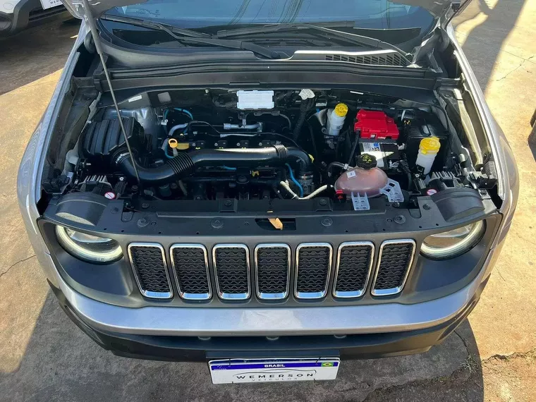 Jeep Renegade Prata 3