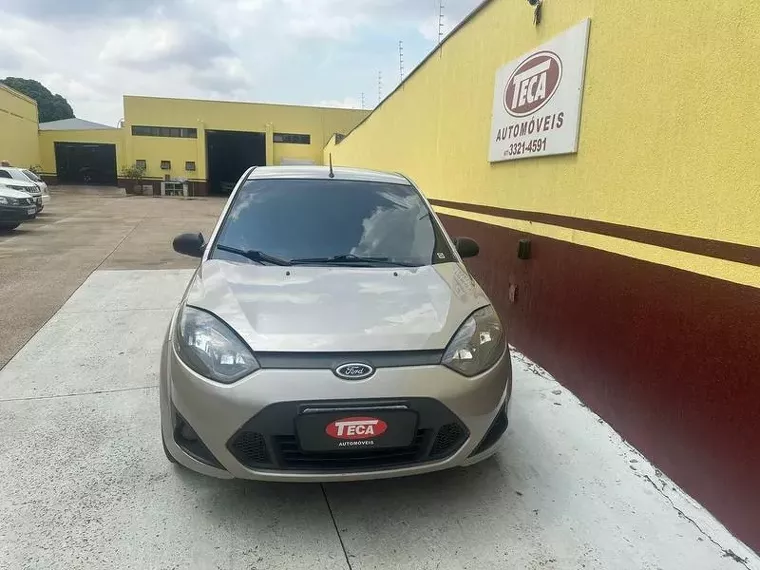 Ford Fiesta Prata 1