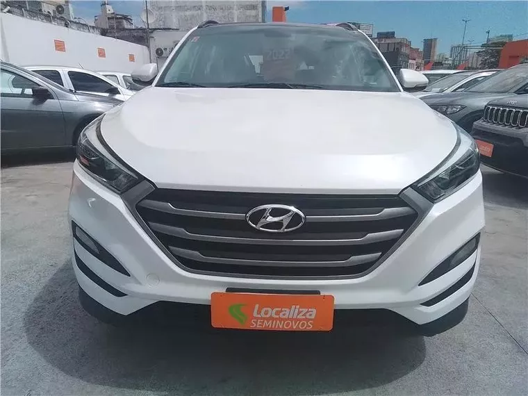 Hyundai Tucson Branco 4