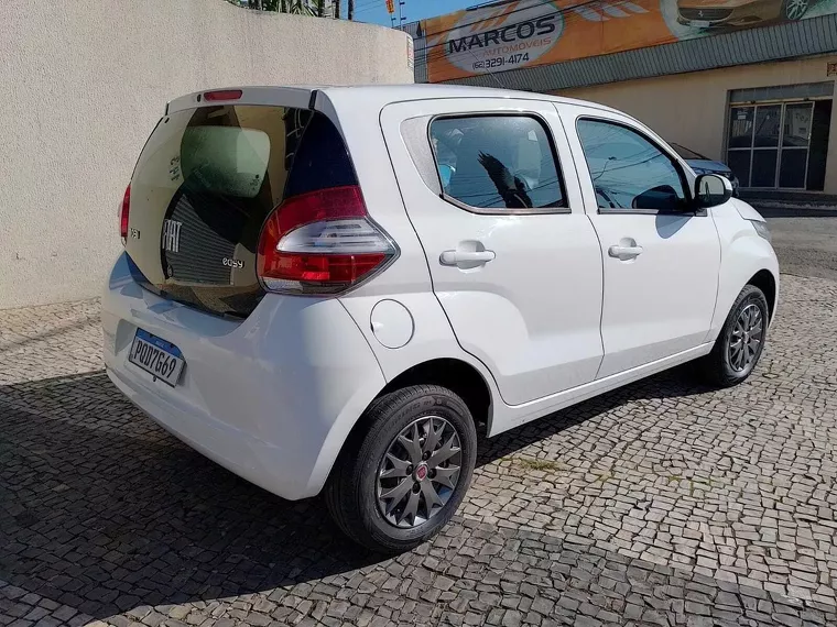 Fiat Mobi Branco 6