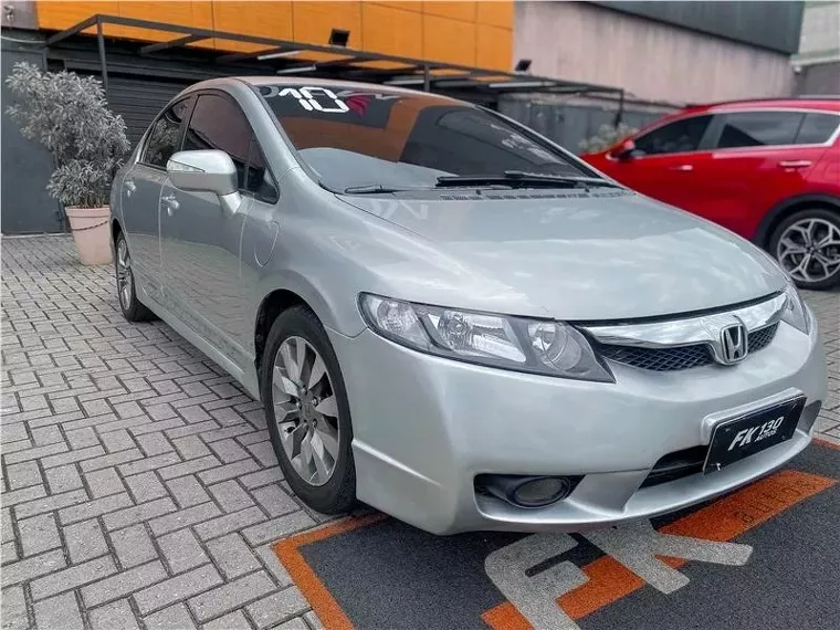 Honda Civic Prata 15