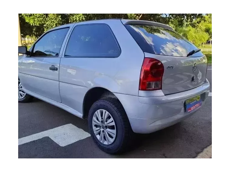 Volkswagen Gol Prata 8