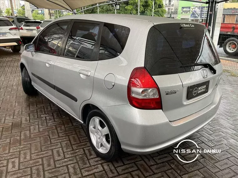 Honda FIT Prata 9