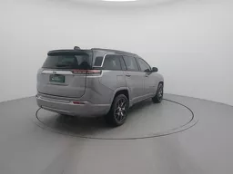 Jeep Commander