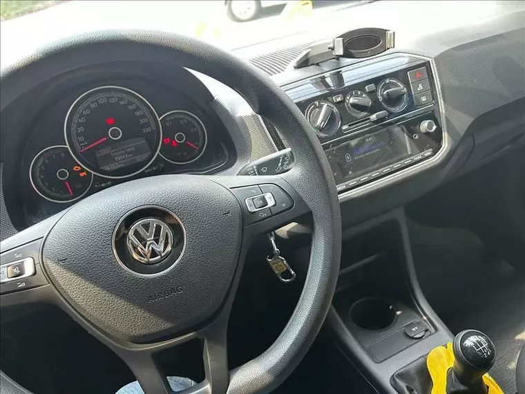 Volkswagen UP Preto 7