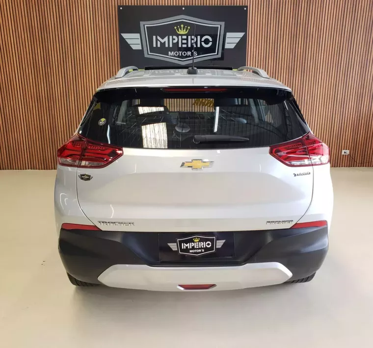 Chevrolet Tracker Prata 2