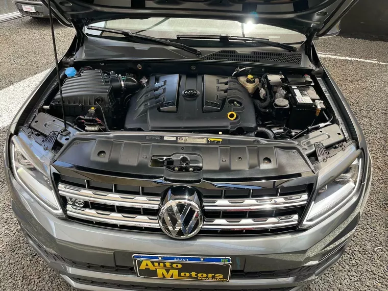 Volkswagen Amarok Cinza 6