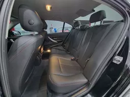 BMW 320i