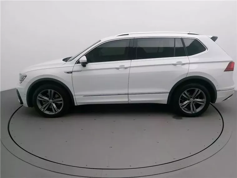 Volkswagen Tiguan Branco 12