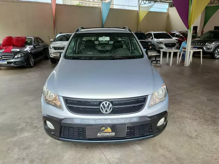 Volkswagen Saveiro Prata 11