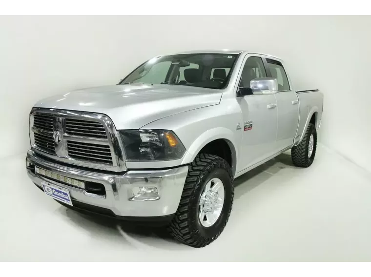 Dodge RAM Prata 12