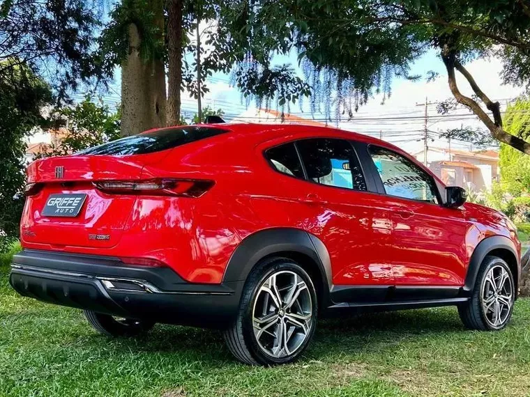 Fiat Fastback Vermelho 13