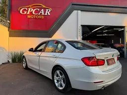 BMW 320i