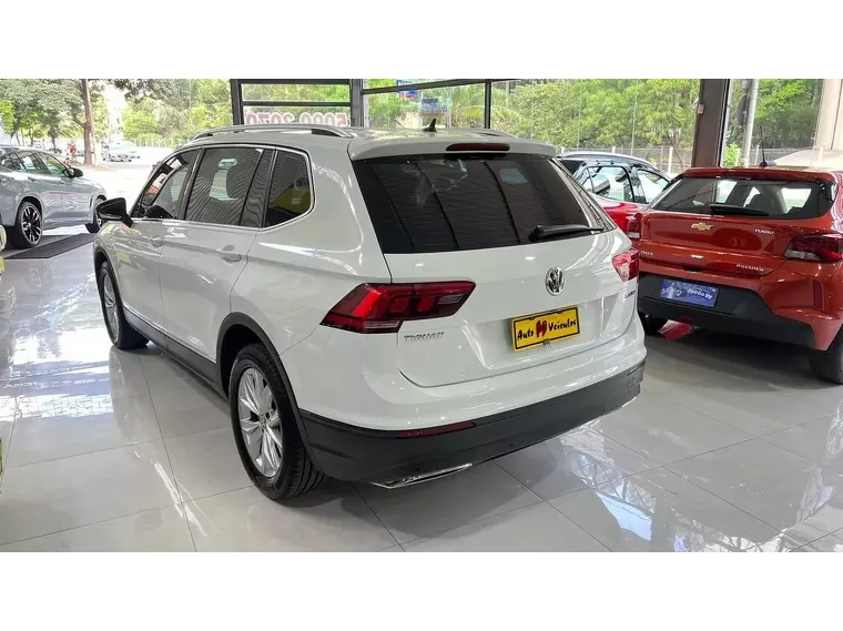 Volkswagen Tiguan Branco 3