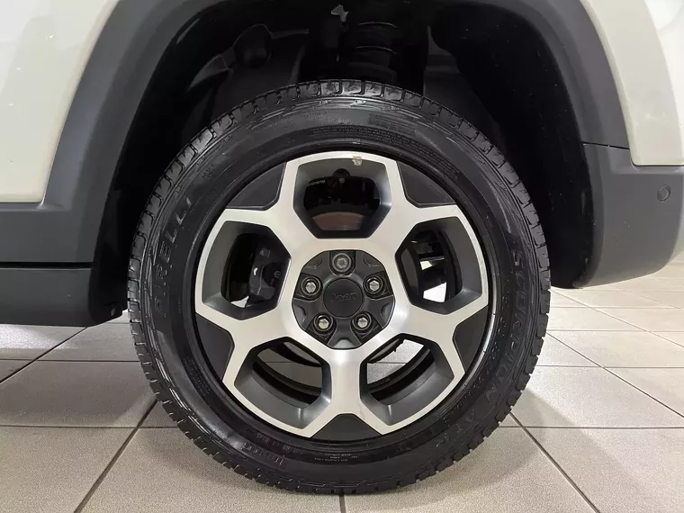 Jeep Compass Branco 3