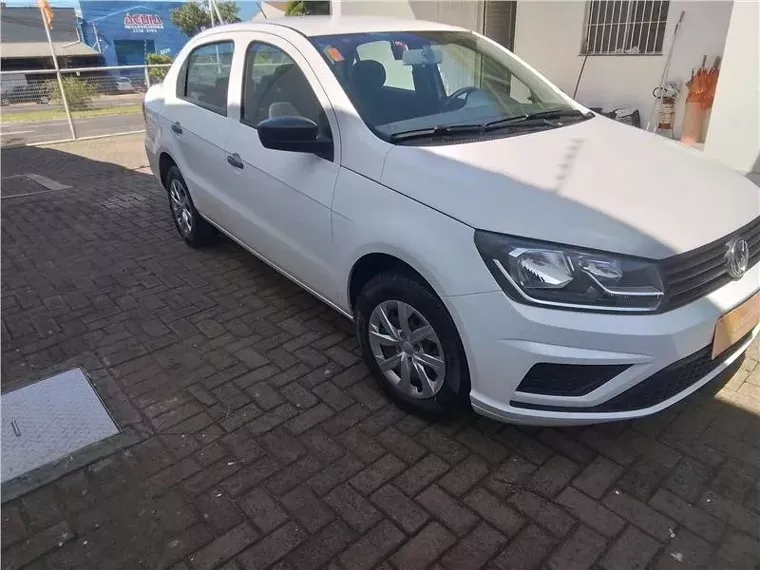 Volkswagen Voyage Branco 6