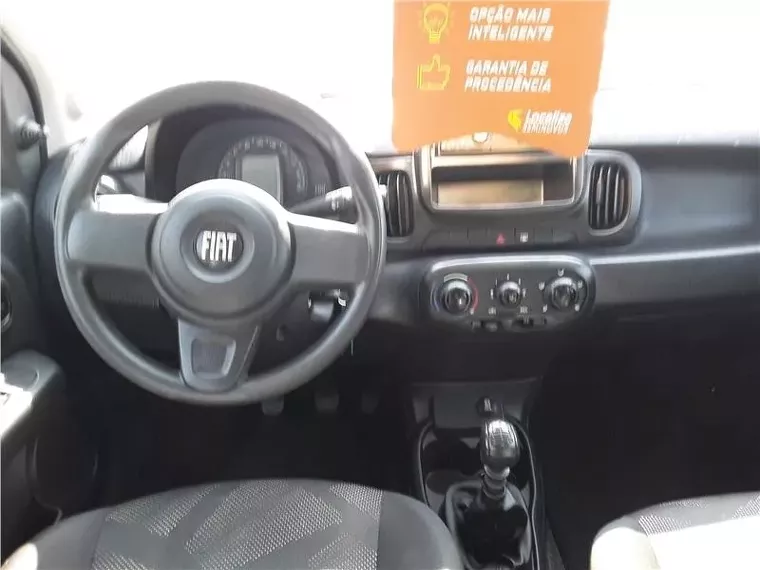 Fiat Mobi Prata 3