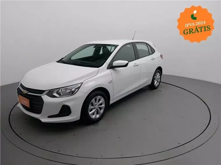 Chevrolet Onix Branco 7